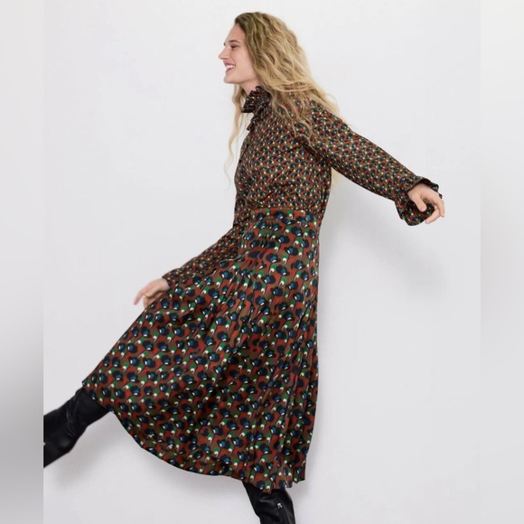 ZARA RUFFLED PRINTED BLOUSE SIZE S
Toffee 0/8570/095/745/02 - Picture 7 of 9